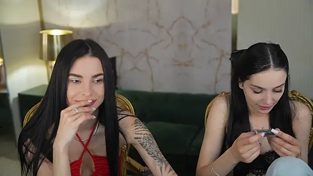 Tina Breeze online show from 27, 5, 2026