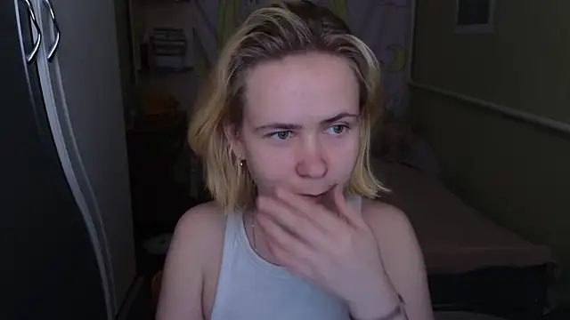 Riley Roo online show from 15, 4, 2026