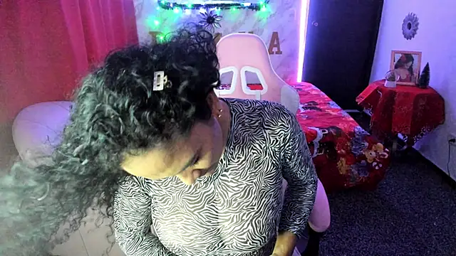 rayza mature 154 online show from 19, 12, 2024