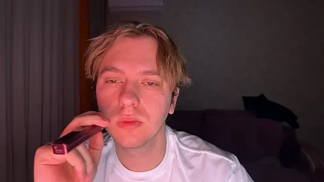 kiopiggy online show from 17, 12, 2025