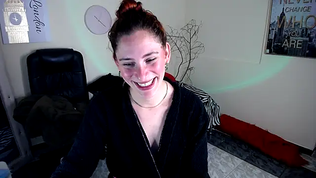 IsaBaileys  online show from 18, 3, 2025