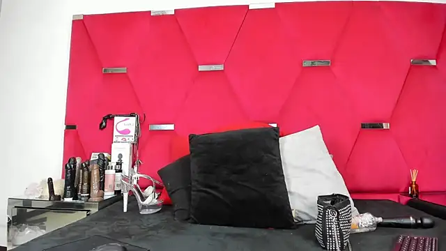 Snapshot of Karoll69_ chatting on 26, 2, 2026 Karoll69 online show from 26, 2, 2026