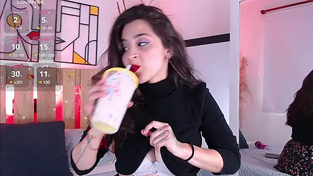 emily amaya online show from 13, 3, 2025