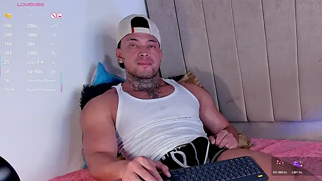 Stiven collins online show from 29, 4, 2026