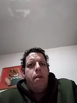 Knuffelstaaf123 online show from 2, 12, 2024