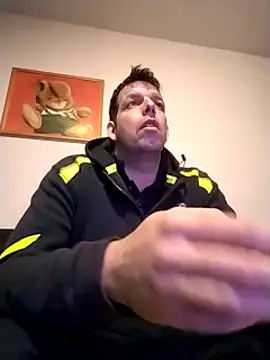 Knuffelstaaf123 online show from 9, 1, 2025