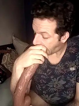 Knuffelstaaf123 online show from 18, 3, 2025