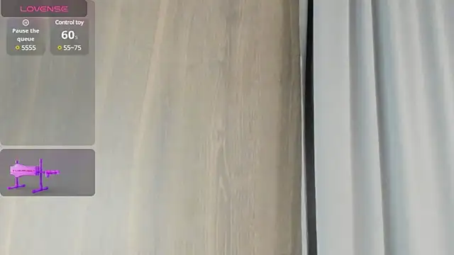 Snapshot of emilyrojas chatting on 24, 2, 2025 emilyrojas online show from 24, 2, 2025