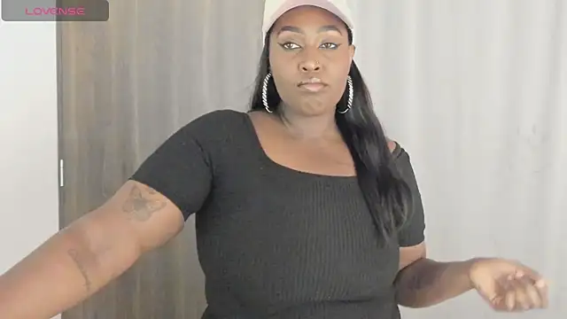 Snapshot of emilyrojas chatting on 25, 2, 2025 emilyrojas online show from 25, 2, 2025