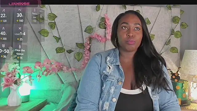 Snapshot of emilyrojas chatting on 10, 3, 2025 emilyrojas online show from 10, 3, 2025