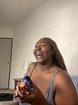 Snapshot of emilyrojas chatting on 22, 9, 2025 emilyrojas online show from 22, 9, 2025