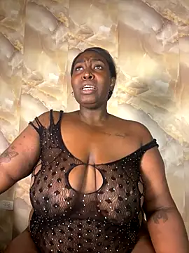 Snapshot of emilyrojas chatting on 28, 10, 2025 emilyrojas online show from 28, 10, 2025