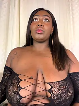 Snapshot of emilyrojas chatting on 20, 11, 2025 emilyrojas online show from 20, 11, 2025