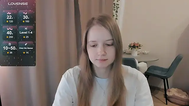 Snapshot of Alyaley chatting on 7, 5, 2026 Alyaley online show from 7, 5, 2026
