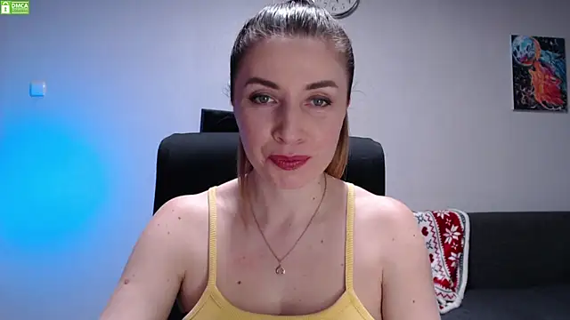 Snapshot of Sweet___Amelia chatting on 25, 4, 2026 Sweet Amelia online show from 25, 4, 2026