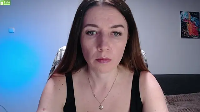 Snapshot of Sweet___Amelia chatting on 13, 5, 2026 Sweet Amelia online show from 13, 5, 2026