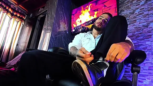 Snapshot of Seth_Owner chatting on 14, 1, 2025 Seth Owner online show from 14, 1, 2025