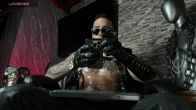 Snapshot of Seth_Owner chatting on 25, 4, 2026 Seth Owner online show from 25, 4, 2026