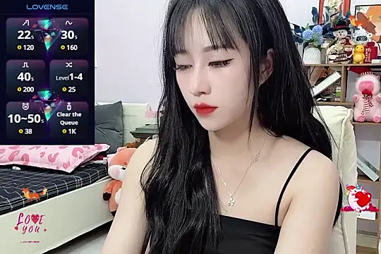  LLisa  online show from 22, 12, 2024