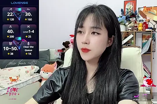  LLisa  online show from 28, 12, 2024