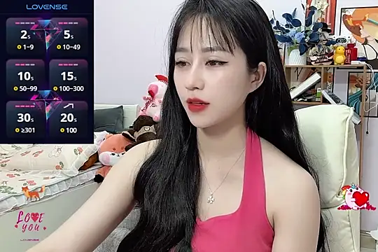  LLisa  online show from 2, 1, 2025