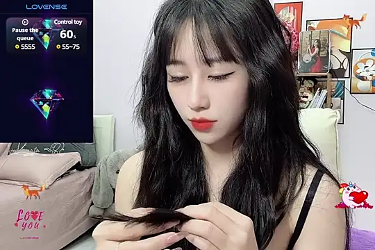  LLisa  online show from 26, 2, 2025