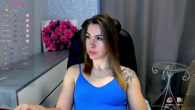 Snapshot of Naughty__Megan chatting on 6, 2, 2025 Naughty Megan online show from 6, 2, 2025