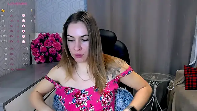 Snapshot of Naughty__Megan chatting on 14, 2, 2025 Naughty Megan online show from 14, 2, 2025