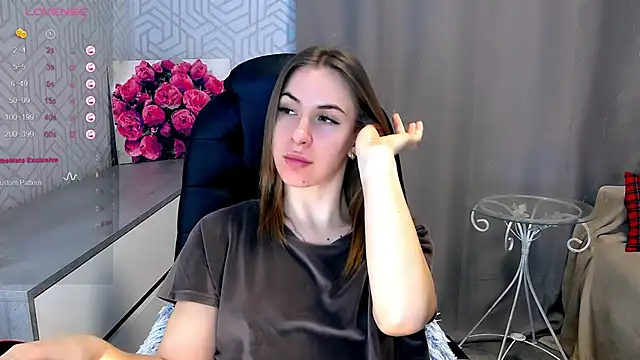 Snapshot of Naughty__Megan chatting on 19, 2, 2025 Naughty Megan online show from 19, 2, 2025