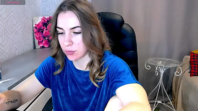 Snapshot of Naughty__Megan chatting on 10, 3, 2025 Naughty Megan online show from 10, 3, 2025