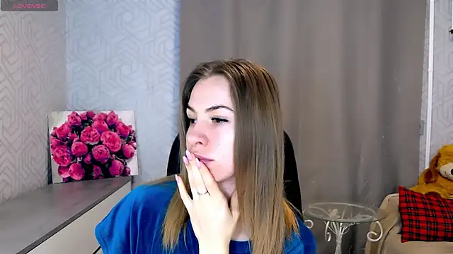 Snapshot of Naughty__Megan chatting on 17, 3, 2025 Naughty Megan online show from 17, 3, 2025