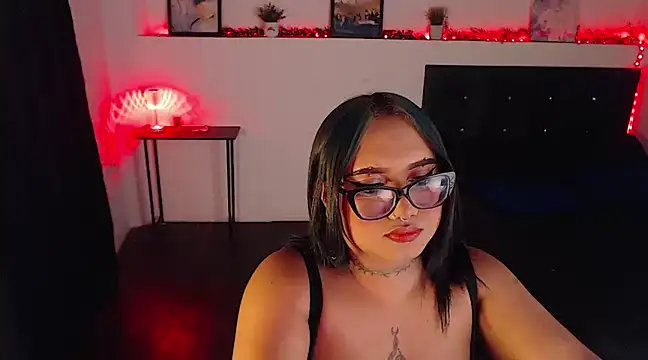 Snapshot of LiaScarlett chatting on 31, 12, 2024 LiaScarlett online show from 31, 12, 2024