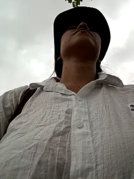 2HotAsain4u online show from 25, 9, 2025