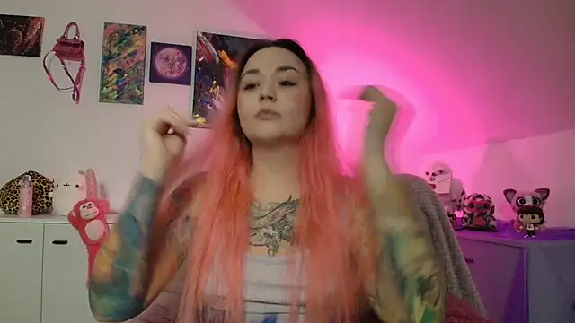 PinkHurricaneOfficial online show from 4, 11, 2025