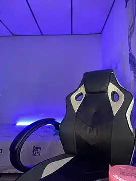 Riana Kean online show from 21, 1, 2025