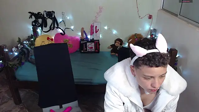 Snapshot of 01antoniafranco chatting on 12, 2, 2025 01antoniafranco online show from 12, 2, 2025