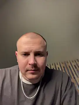 MrMrsRight online show from 25, 10, 2025