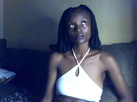 petite clara24 online show from 11, 11, 2025