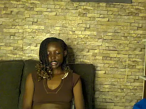 petite clara24 online show from 19, 6, 2026