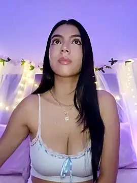 Julie Bennet online show from 6, 2, 2026