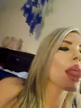 Snapshot of ellieconradxo chatting on 17, 1, 2025 ellieconradxo online show from 17, 1, 2025