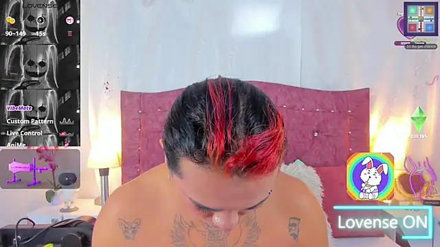 Snapshot of CristalSofiaHOT chatting on 8, 11, 2025 CristalSofiaHOT online show from 8, 11, 2025