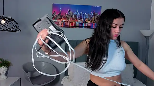 Alli cooper online show from 28, 4, 2026