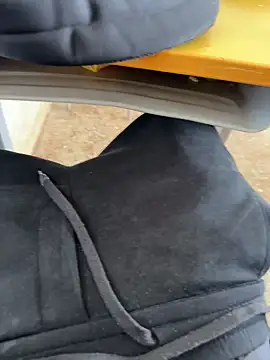 Black-mamba-madingo online show from 18, 10, 2025