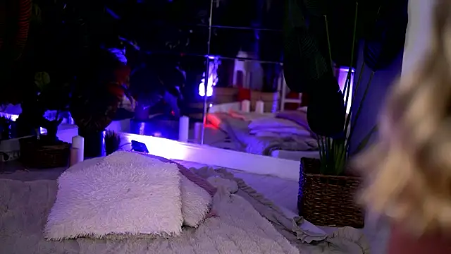 Snapshot of KellyMathews chatting on 19, 2, 2026 KellyMathews online show from 19, 2, 2026