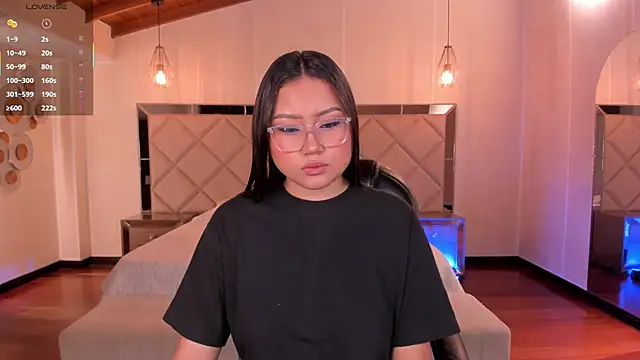 AmberLewis  online show from 22, 11, 2025