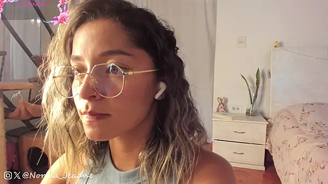 Snapshot of Norma-Jeaane chatting on 16, 1, 2025 Norma-Jeaane online show from 16, 1, 2025