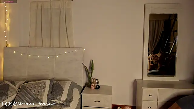 Snapshot of Norma-Jeaane chatting on 1, 2, 2025 Norma-Jeaane online show from 1, 2, 2025