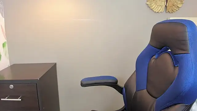 chaymae nah  online show from 14, 12, 2024