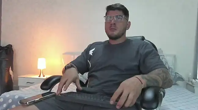 Teilor Creed online show from 18, 2, 2025